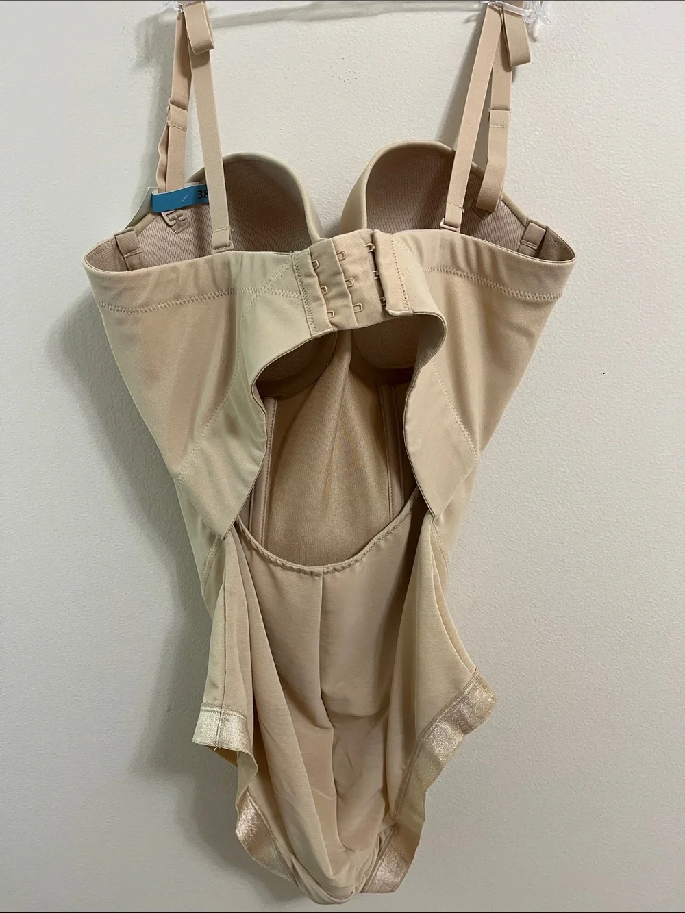 Maidenform Nude Beige Longline Shaping Bodysuit Built in Bra Body Shaper 36C NWT